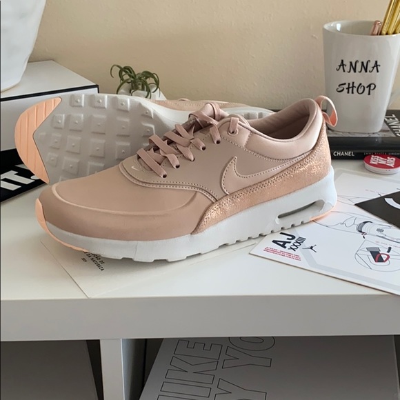 NWT Nike Air Max Thea Premium - Picture 11 of 11